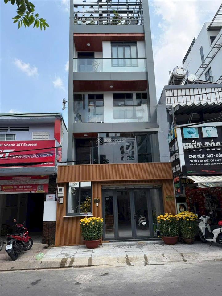 Hàng kín ngay hoàng sa 4,7m x 25m, xd hầm 5 tầng, khai thác 150tr, giảm 5 tỷ bán trong tuần 28 tỷ