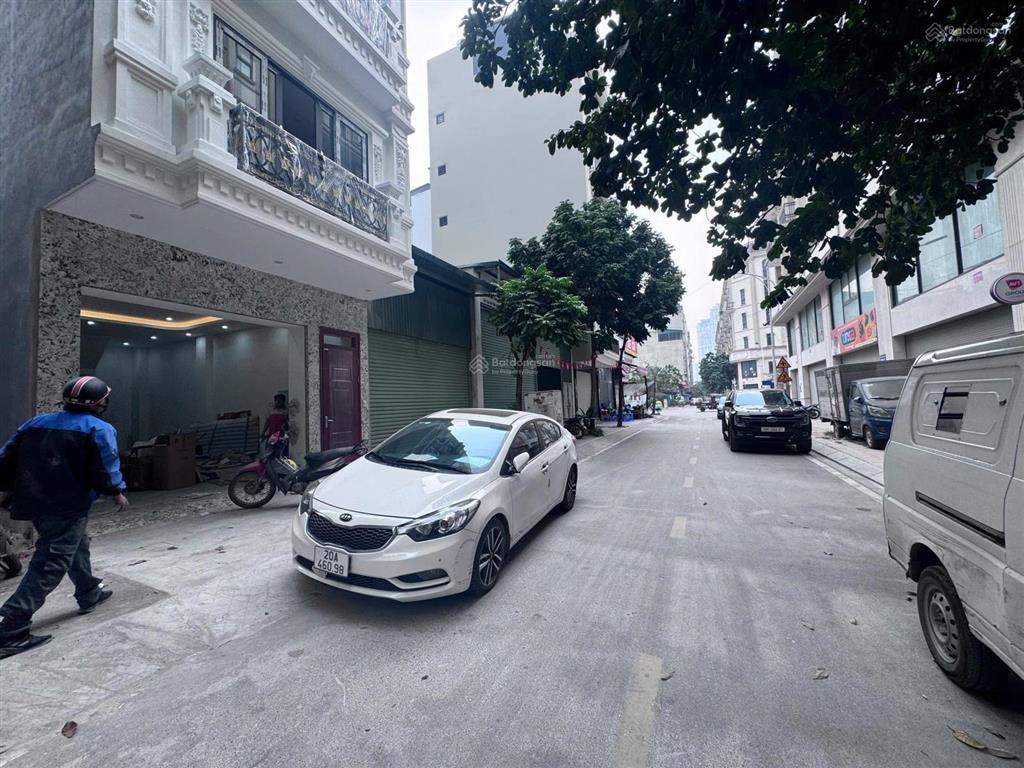 Bán đất khu phân lô himlam vạn phúc, diện tích 40m2 mặt tiền 4m không lỗi phong thuỷ