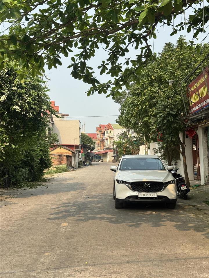Đường thông tứ phía, ô tô ngủ trong đất, dt 71m full thổ cư giá nhỉnh 2 tỷ
