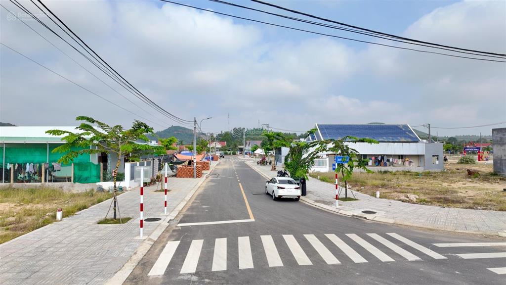 Bán đất tái định cư hà thanh 2 150m2 nút giao cao tốc, cửa ngõ cảng nam vân phong, giá 1 tỷ 550