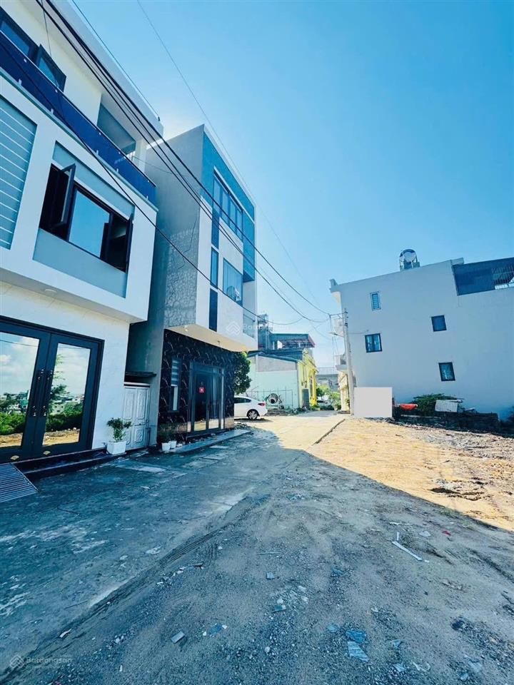 Cần bán ô góc thổ cư ngõ 18 cao xanh. giá rẻ nhất thị trường
