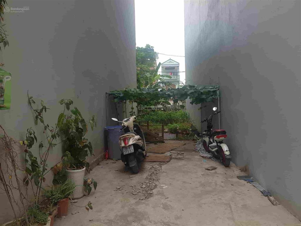 Bán đất tại miêu nha, 64m2, đường ô tô 7 chỗ vào, cạnh kđt lumia