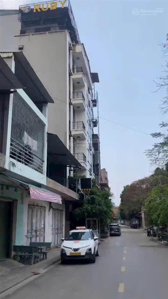 Chỉ 1.67 tỷ 1 sở hữu ngay miếng đất mặt tiền 89.8m2, tặng nhà trên đất