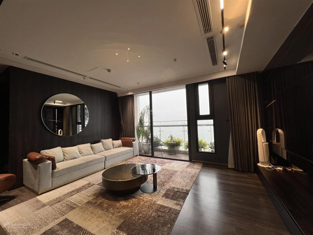 Chủ nhà thiện chí gửi bán căn hộ the park home 124m2, 3 ngủ 2wc, full đồ cao cấp bao phí sang tên