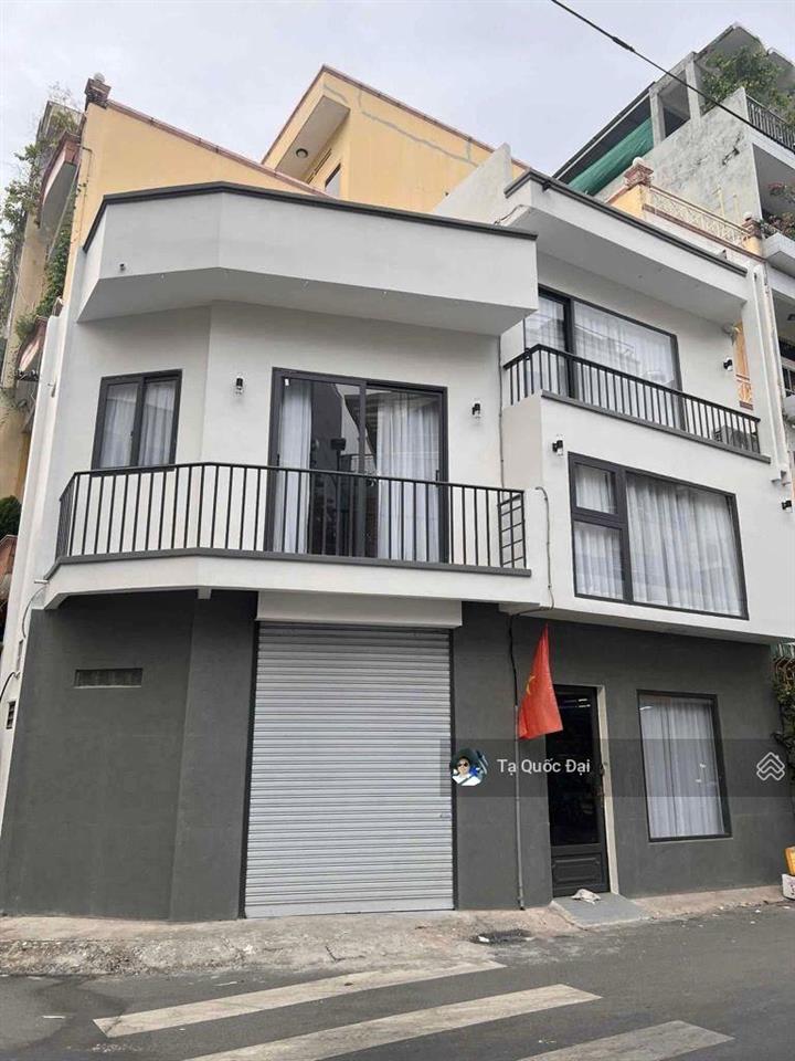 Quận 3 mt nguyễn hiền 35,36m2 10 tỷ lô góc 2 mt nhà mới dòng tiền 17tr/tháng