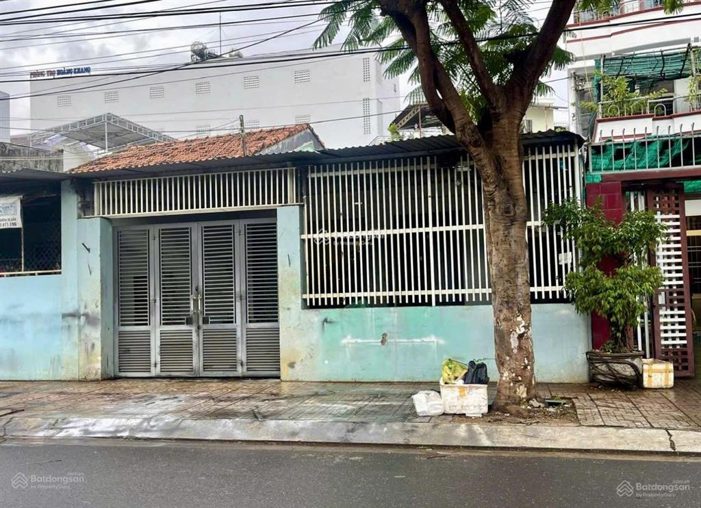 Lô mặt tiền quảng đức, phù hợp xây căn hộ, ngang 7,5m, sát đường mai xuân thưởng. giá 11,5 tỷ