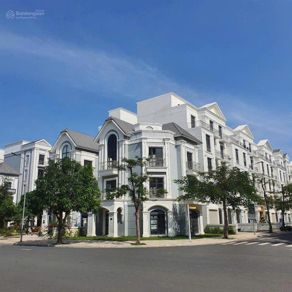 Bán nhà phố vinhomes grand park, diện tích 84 m2, ngang 7m. vị trí đẹp. giá 11 tỷ