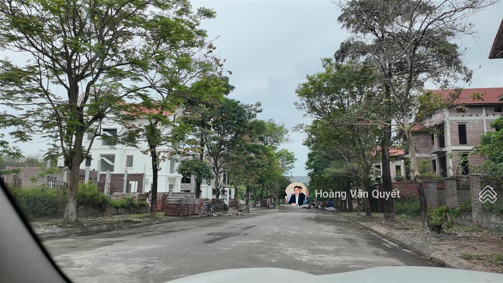 Bán biệt thự hoàn thiện 363m2 vinaconex2 nội thất mới 4pn đường 19,5m giá 58tr/m2. 0962 202 ***