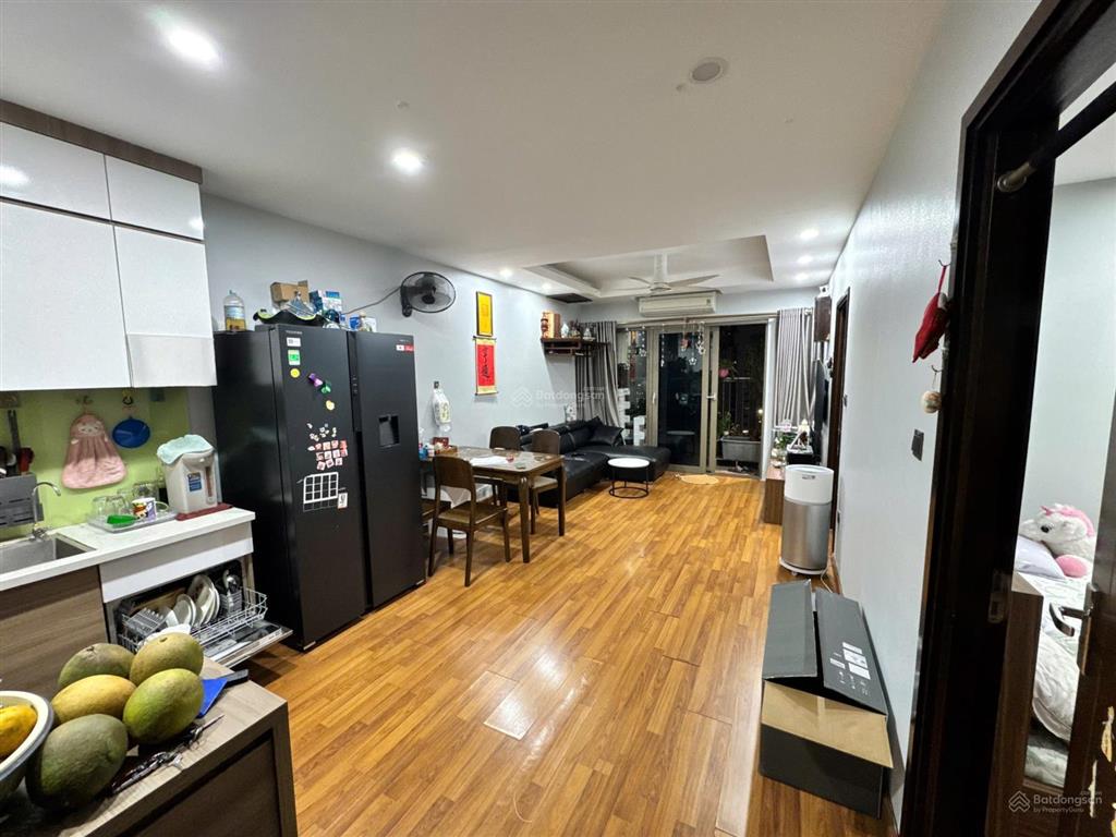 Bán nhanh căn hộ 2pn 70m2 home city. full nội thất đẹp vào ở luôn. giá chỉ 7,5 tỉ.