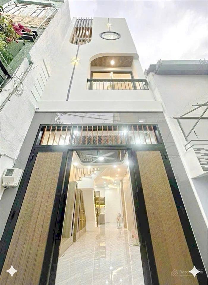 Nhà mới xây, 4 tầng, hẻm 4m, nở hậu đường âu dương lân p3 q8