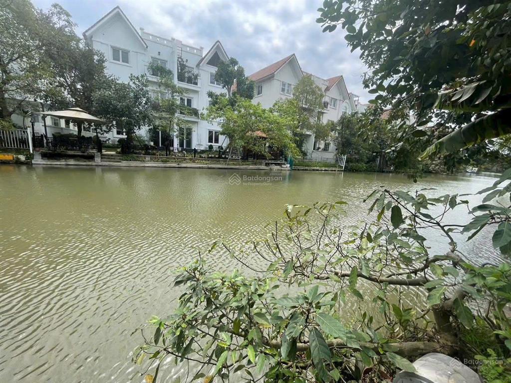 Bán biệt thự đơn lập hoa sữa vinhomes riverside 405m² 2 mặt view vườn hoa & sông hàng hiếm