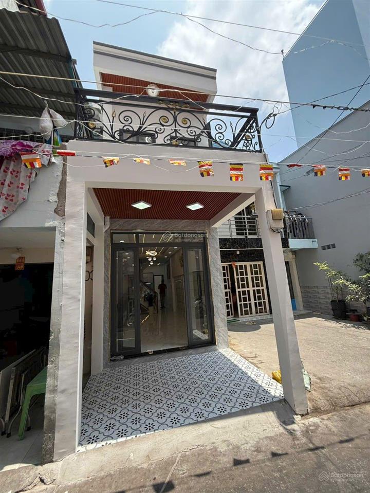 Nhà 103/1e văn thân, quận 6. dt 44m2 trệt 1 lầu 4pn cách 30m ra mặt tiền