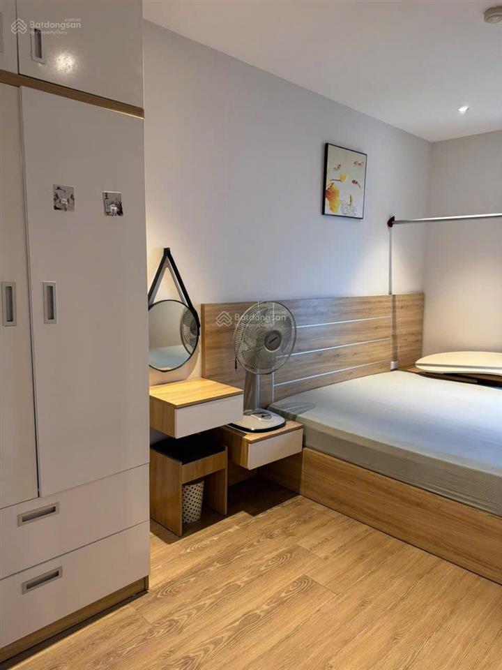 Bán căn hộ 2 pn 2 wc view biển full nội thất
