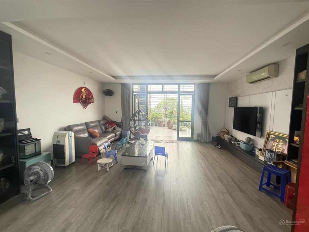 Bán nhà mặt phố nam đuống, việt hưng long biên dt 110m², mt 6m, 6 tầng, thang máy. kinh doanh