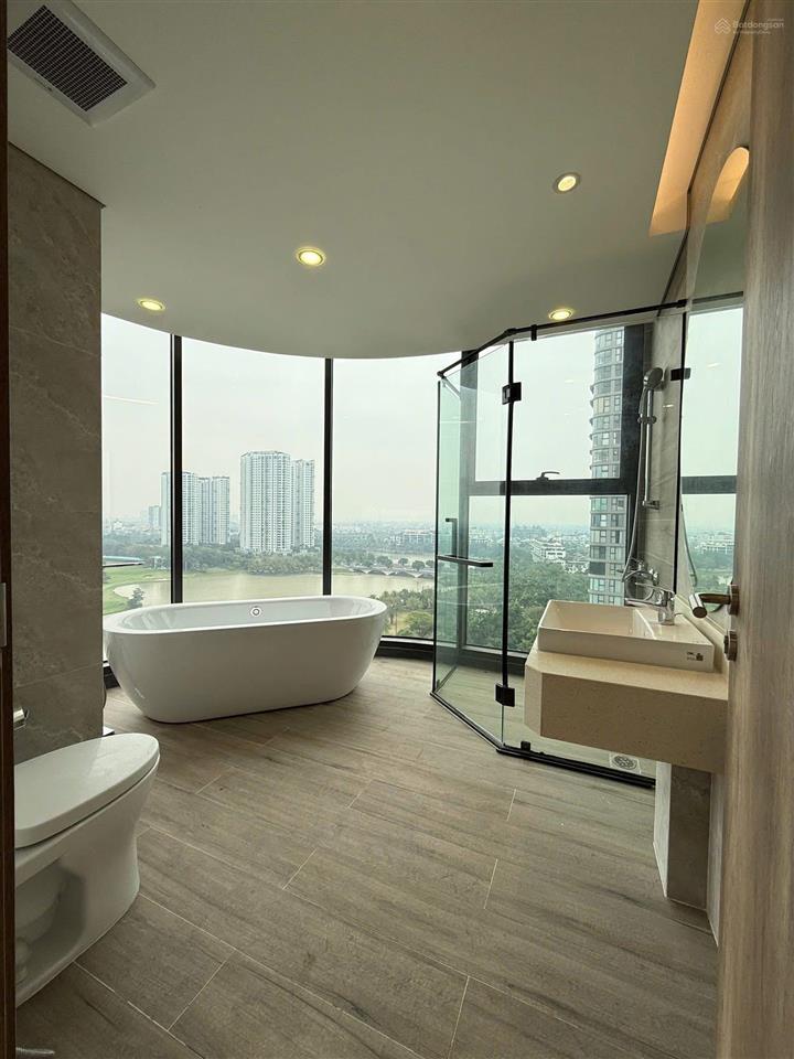 Bán căn 3 phòng ngủ trục 08 tòa r3 onsen hướng đông nam giá 10,x tỷ, 0925 988 ***