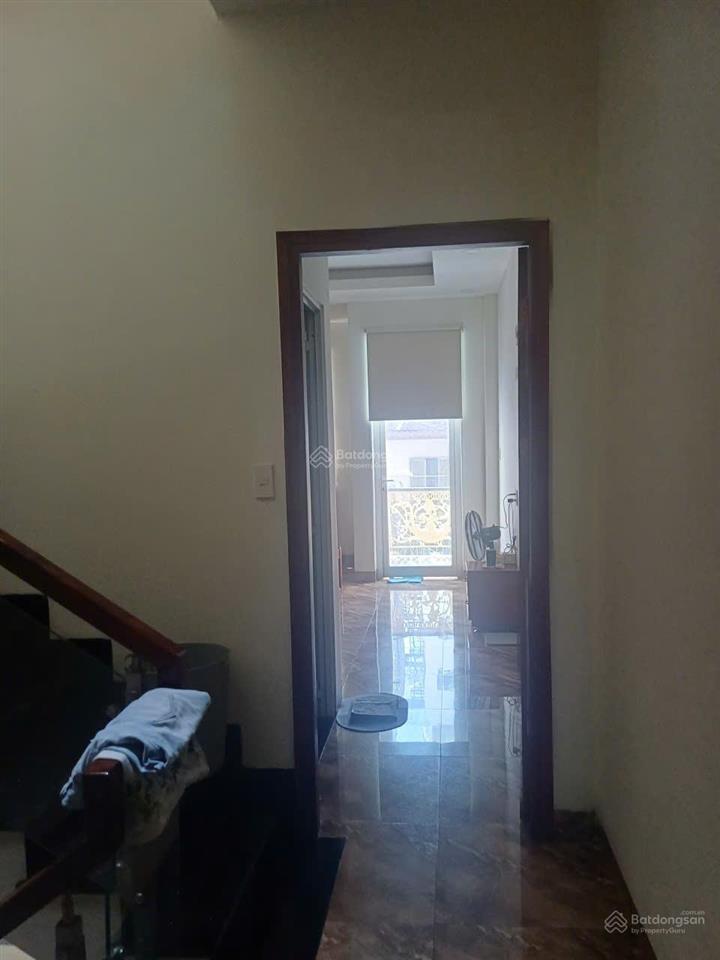 Nhà hiếm khu ông tạ 75m2 ngang 4,3m nở hậu chỉ 108tr/m2