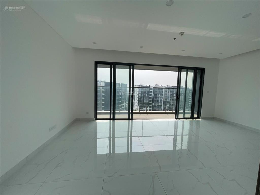 Hàng hiếm, căn 3pn, dt 117m², alnata plus, tầng cao, ban công dài, giá tl!