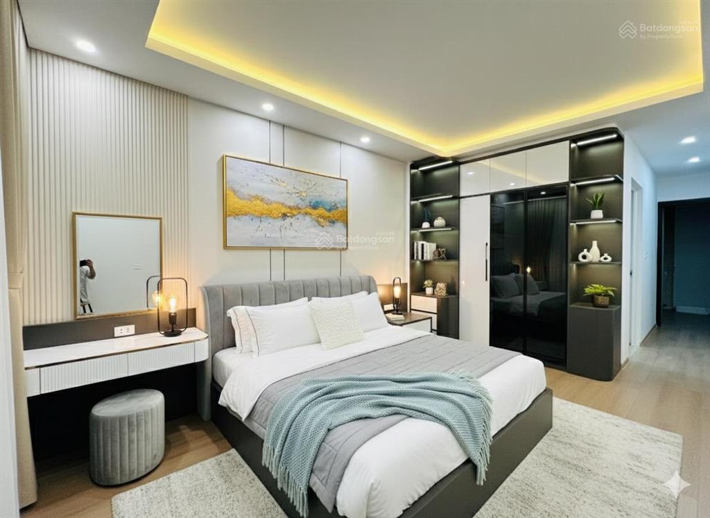 Bán nhà phố ngọc khánh, kim mã nhà mới 45m2 x 6t, thang máy, ô tô đỗ giá 8.7 tỷ