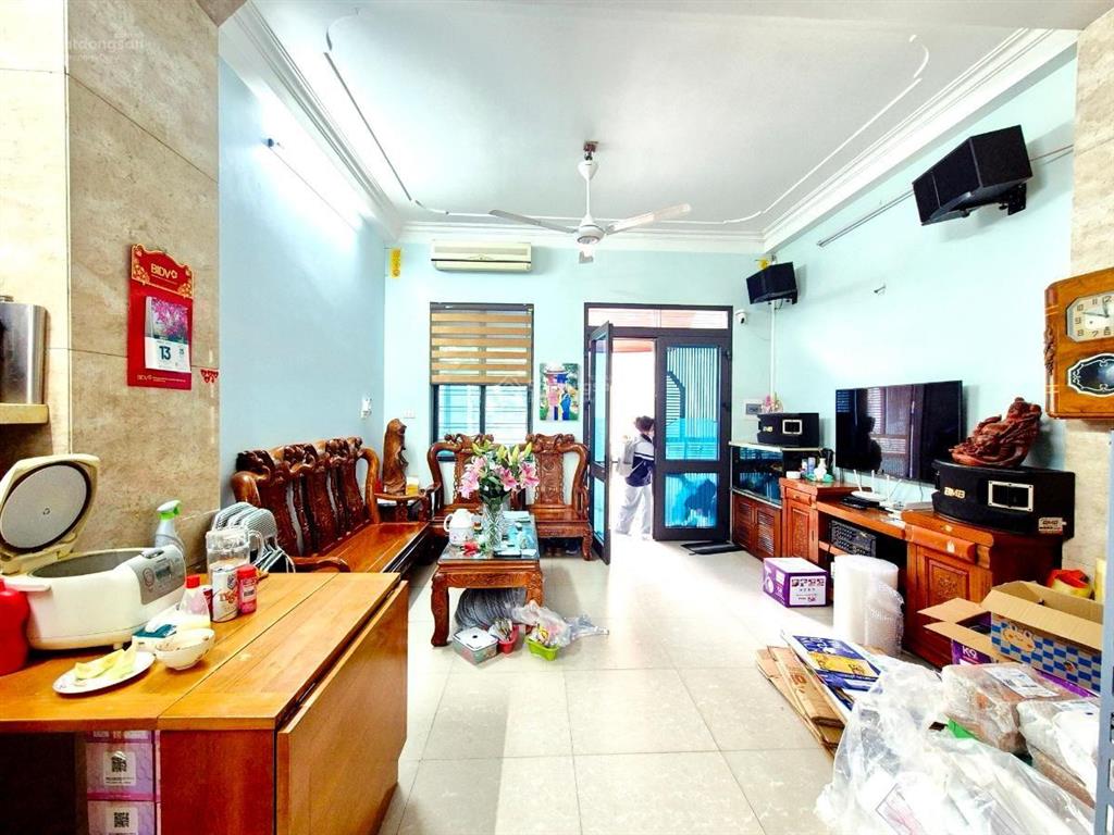 Chính chủ bán gấp nhà riêng tại mai lĩnh yên nghĩa, 54m2 5.6 tỷ, sh quay đầu, 3 ngủ đủ công năng