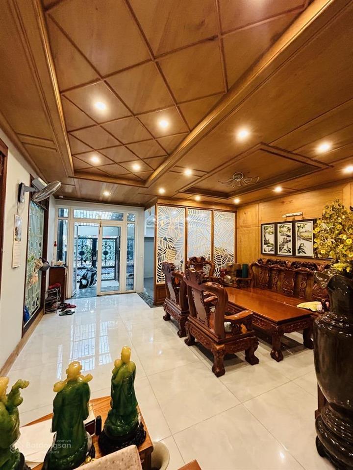 Nhà hoàng quốc việt q7. dt 10m x 15m giá 17 tỷ. 150m2, view công viên, phú mỹ hưng, huỳnh tấn phát