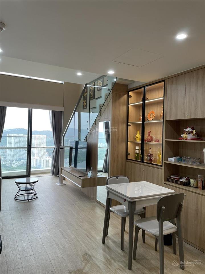 Hiếm có căn duplex nội thất cơ bản, tự thiết kế 4,4 tỷ, 99m2, 2pn, 2wc, bao view thoáng, đẹp