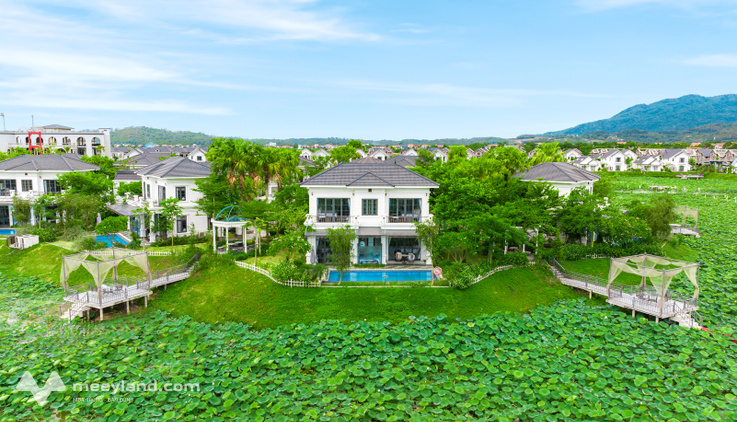 Chính chủ bán lô 328m2, 3 tầng vip, được tự hoàn thiện, giá cực rẻ cho NĐT