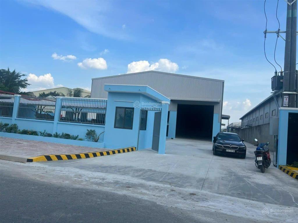 Bán nhà xưởng trong kcn đức hòa 3, long an, dt 3000m², giá 25,5 tỷ