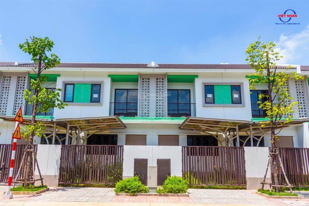 Cần bán căn liên kế 2 tầng sổ sẵn, giá tốt tại sun casa central