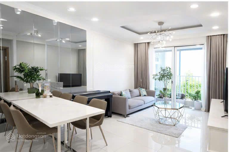 Bán căn mới đẹp tầng trung view hồ bơi công viên golden mansion novaland khu sân bay 69m2 2 phòng