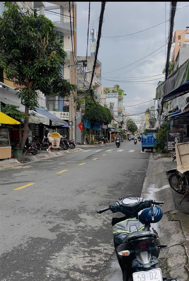 Nhà nát tiện xây mới mt nội bộ lê thúc hoạch. dt 5.2x20m=108m2. giá nhỉnh 12 tỷ