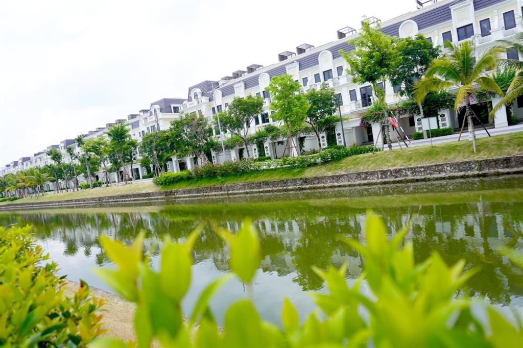 Bán căn liền kề mặt sông tại an lạc green symphony, giá 18 tỷ, 0902 137 ***