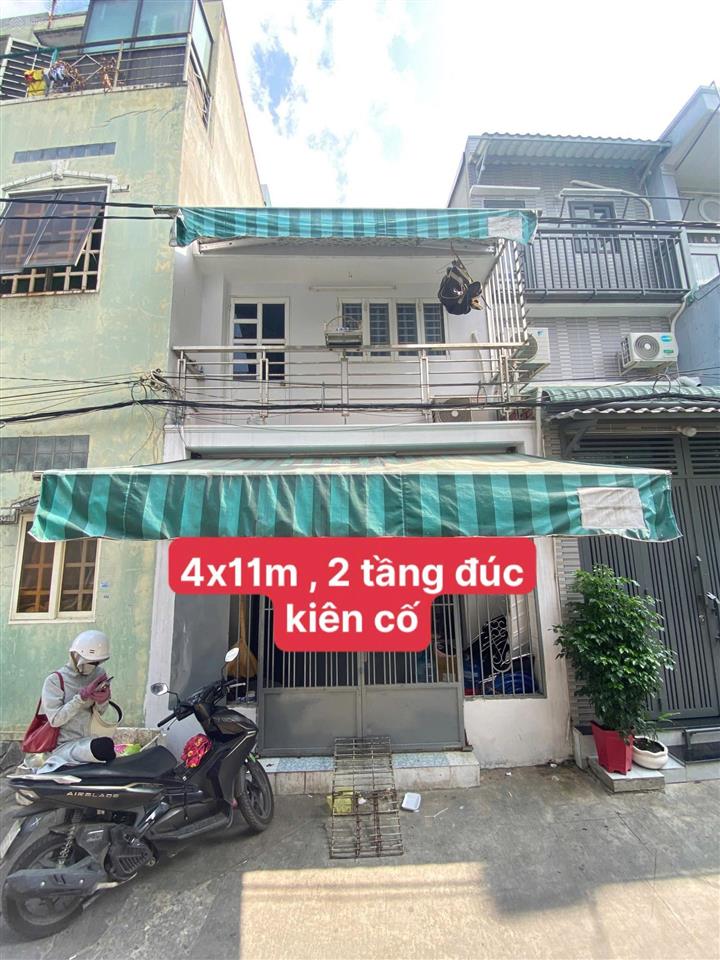 Hẻm vip 479 tân hòa đông bình tân giáp quận 6 bốn xã, 4x11m 2 tầng đúc kiên cố, giá còn tl