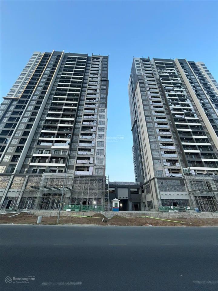 Một trong số ít 1 căn victoria village 2pn view sông cực đẹp giá 5,7 tỷ
