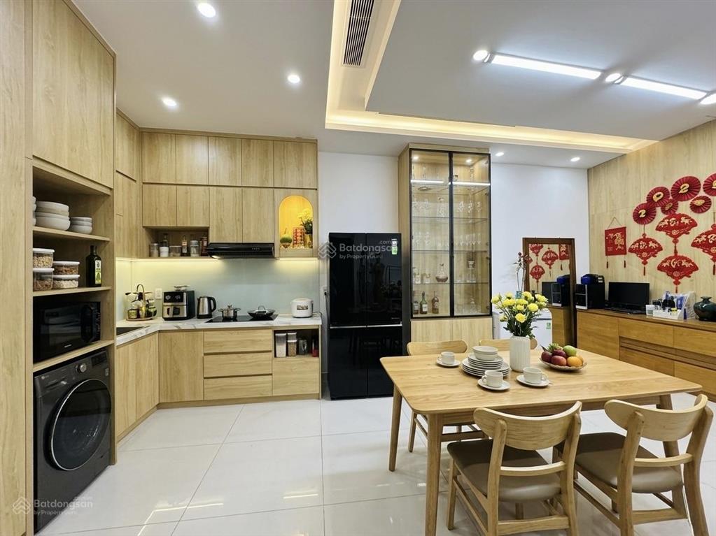 Homyland riverside giá tốt view sông 81m2 2pn 2wc giá bán nhanh 4tỷ250. 0988 662 ***