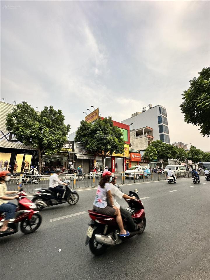 Bán nhà mtkd lũy bán bích dt 7x50m nở hậu 15m (436m²) đang thuê 90tr/th giá 50 tỷ tl