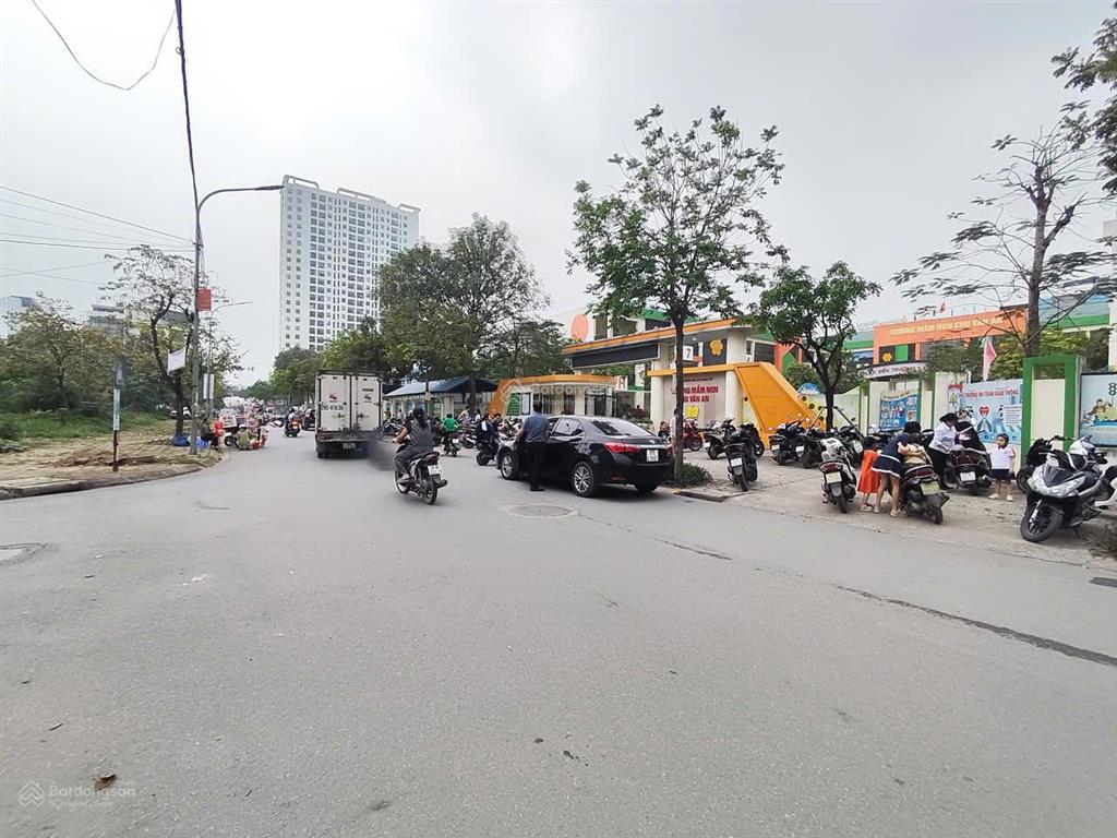 Đất đấu giá tứ hiệp thanh trì vỉa hè ô tô tránh đầu tư giữ tiền cực tốt 60m2, giá 15,3 tỷ