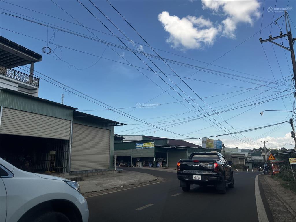 Đất thổ kdc hiện hữu sau nhà thờ lâm phát mặt tiền đt725 kế trường tiểu học qh full thổ cư