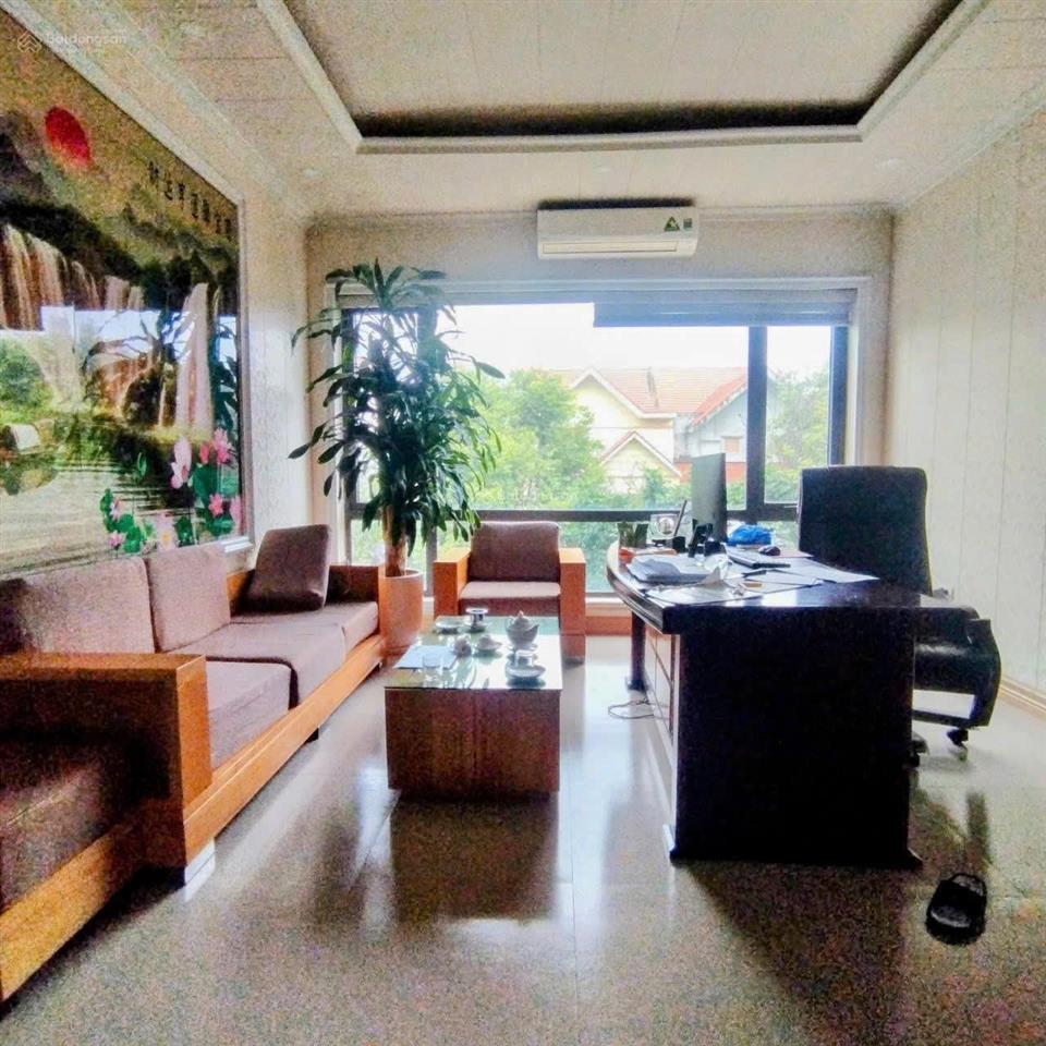Hạ 2.5 tỷ bán gấp biệt thự liền kề khu trung văn vinaconex 3, nhà mặt phố, 6 tầng có thang máy