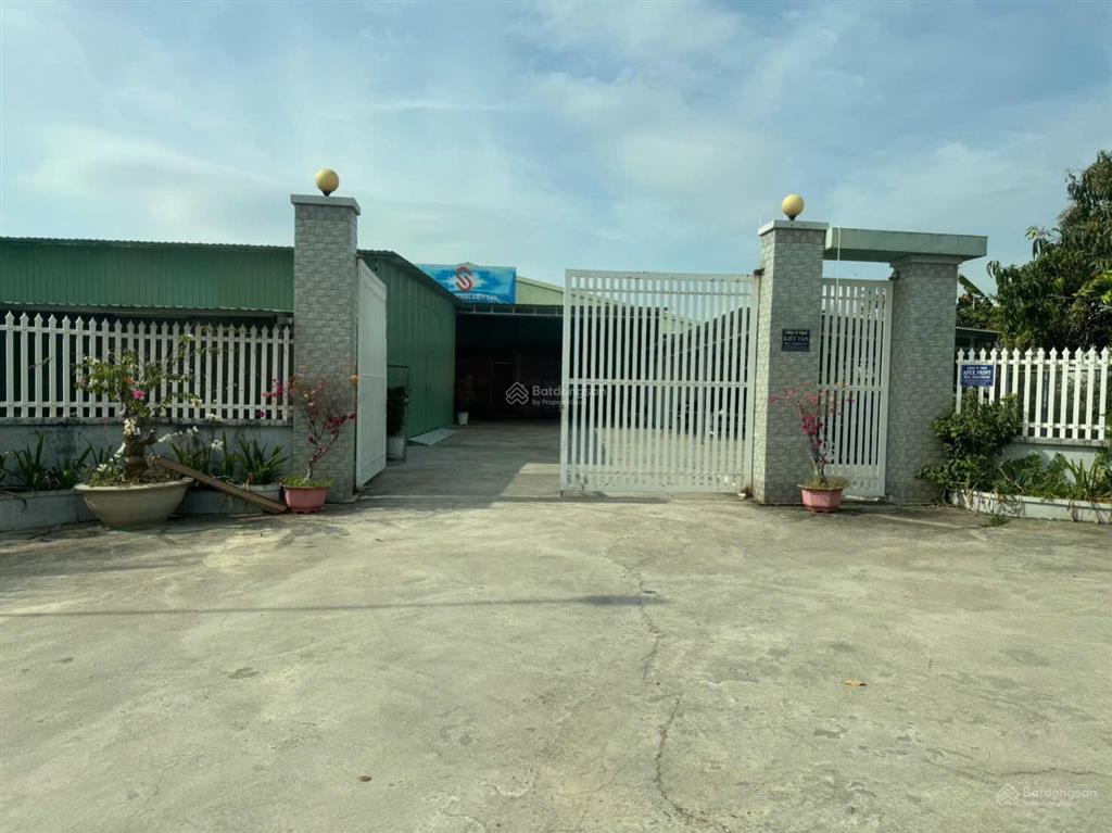 Bán nhà xưởng 4200m2 tại châu pha hcm, 18 tỷ