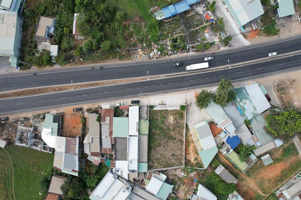 Bán đất tại quốc lộ 1a, trường chinh, 4,8 tỷ, 663m2, mặt tiền 20m, pháp lý đầy đủ