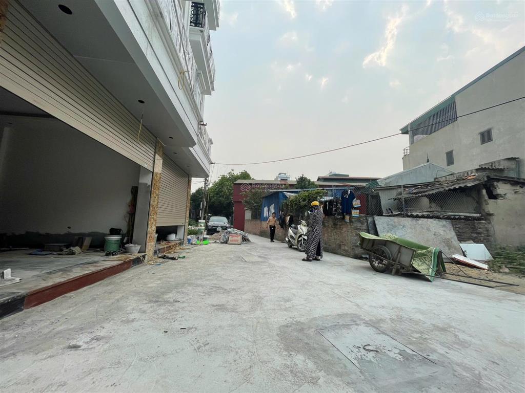 [ảnh thật 100%] nhà có gara ôtô+đường 5m gần đh sư phạm tdtt xây hiện đại, vuông vắn~54m2x4t