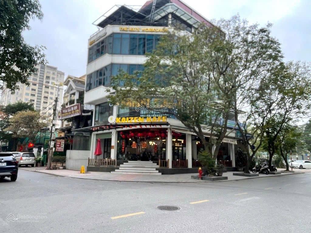 Bán đất ngay khu đô thị sài đồng, vỉa hè rộng, 175m2, mặt tiền 8.5m, giá chào 36 tỷ