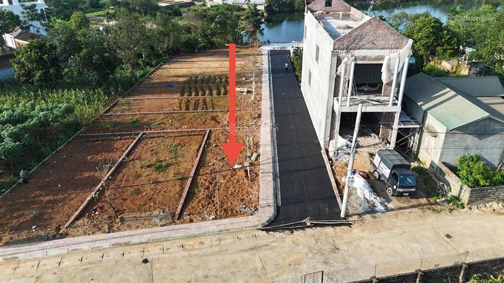 Chính chủ cắt lỗ cần bán gấp lô đất nền 80m2 tại tân xã gần fpt , công nghệ cao