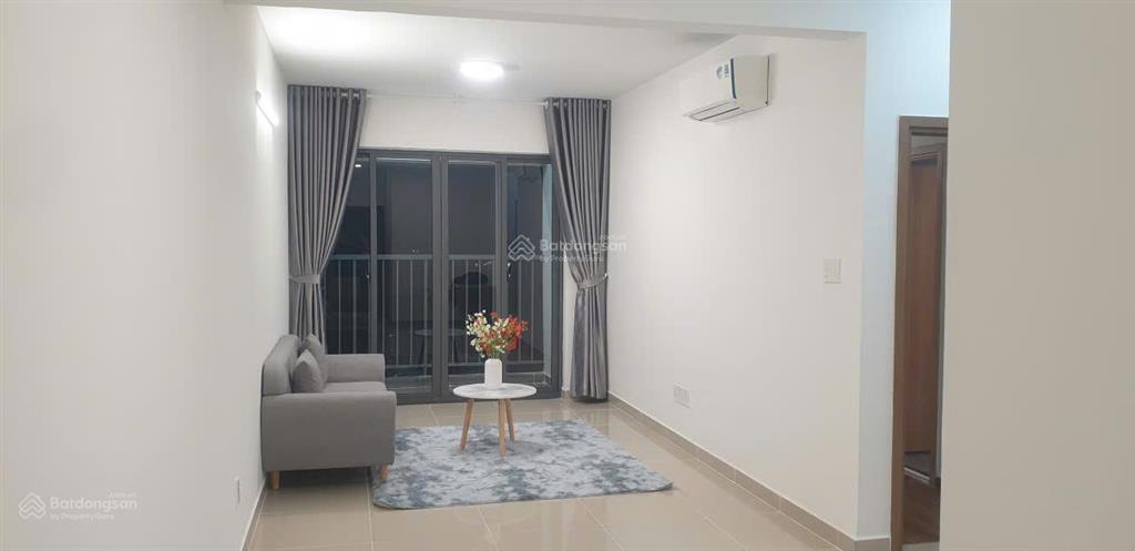 Bán gấp căn hộ 2pn 2wc, 67m², giá 2 tỷ 3, nhà đẹp, hỗ trợ khách vay ngân hàng