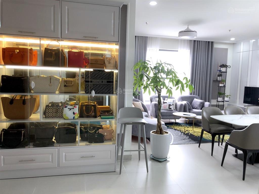 Compass one căn 3pn 104m2 góc tầng cao full nội thất đẹp bán gấp đi nước ngoài