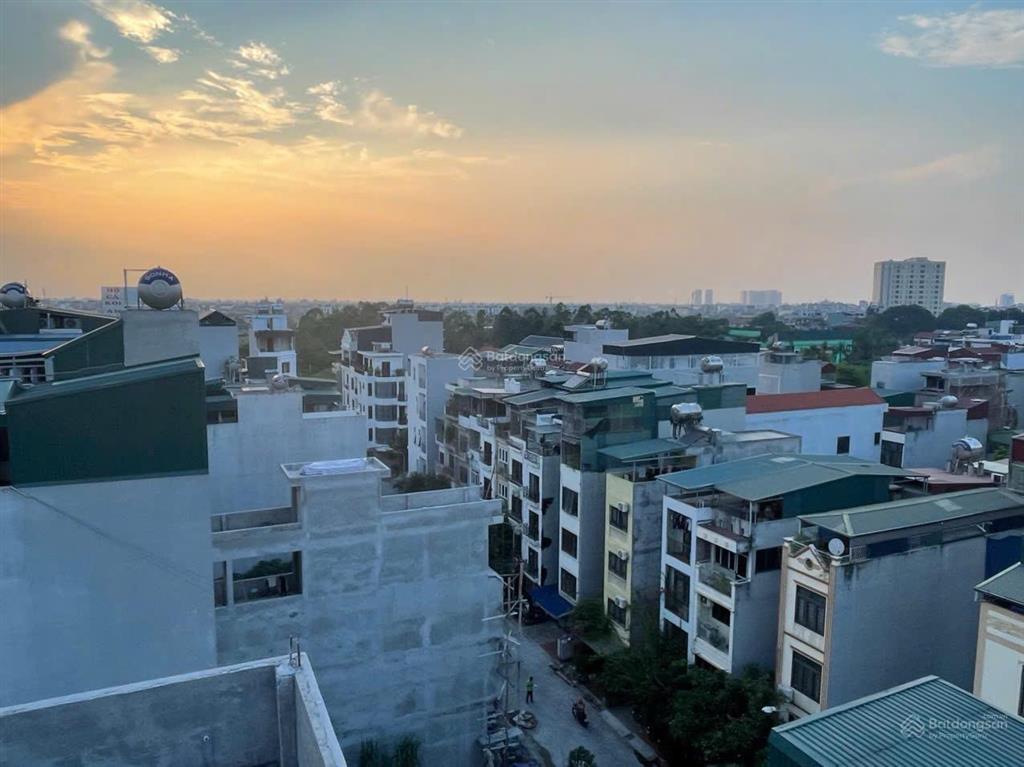 Tôi cần bán 80m2 mt 5,7m đất phân lô tu hoàng, nhổn đường vỉa hè 13m khu xây cao 6 7 tầng