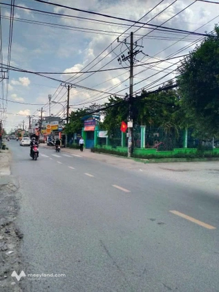 Bán gấp 190m2, giá 2,3 tỷ gần chợ Vĩnh Lộc A - gọi cho em xem đất