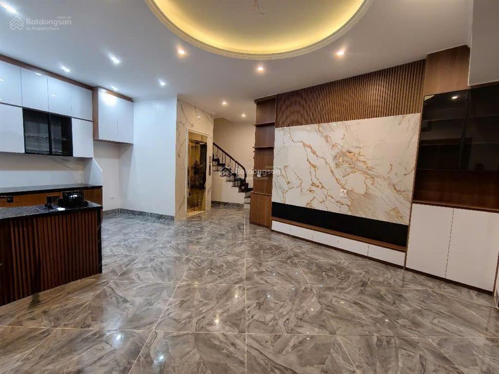 Hiếm phố lạc trung lô góc thang máy ô tô qua nhà