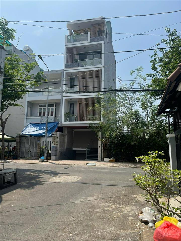 Nhà phố ngay quốc hương thảo điền q2 gần trường đại học văn hóa ngang hơn 5m kc 5 tầng giá 18,9 tỷ