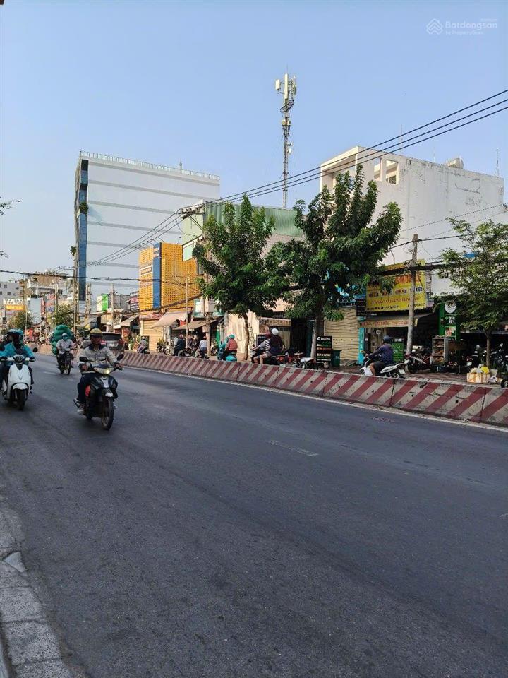 Anh chủ bán căn nhà 4 x 19m hơn 5 tỷ, trần xuân soạn, huỳnh tấn phát, quận 7